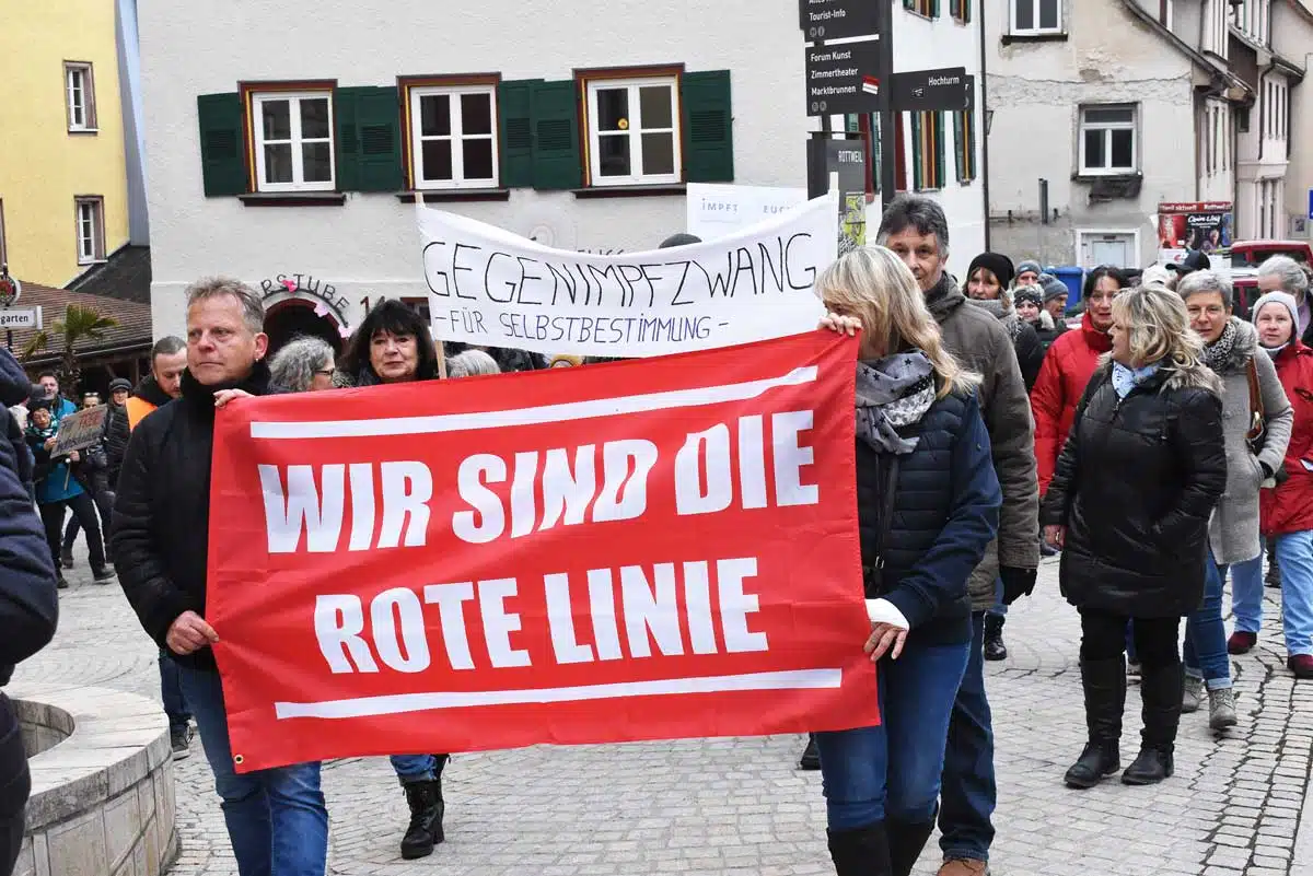 Angemeldete Demonstration statt „Spaziergang“