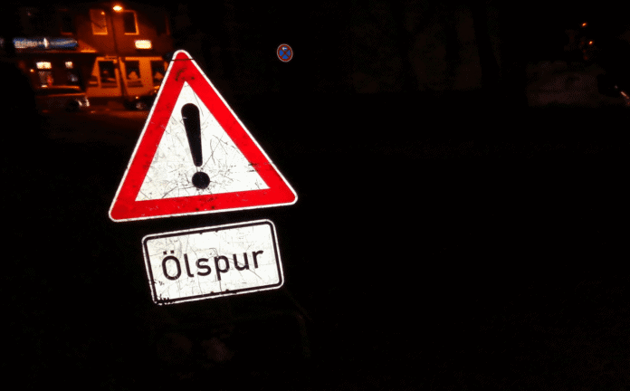 Ölspur nacht symbol dk181217 (2)